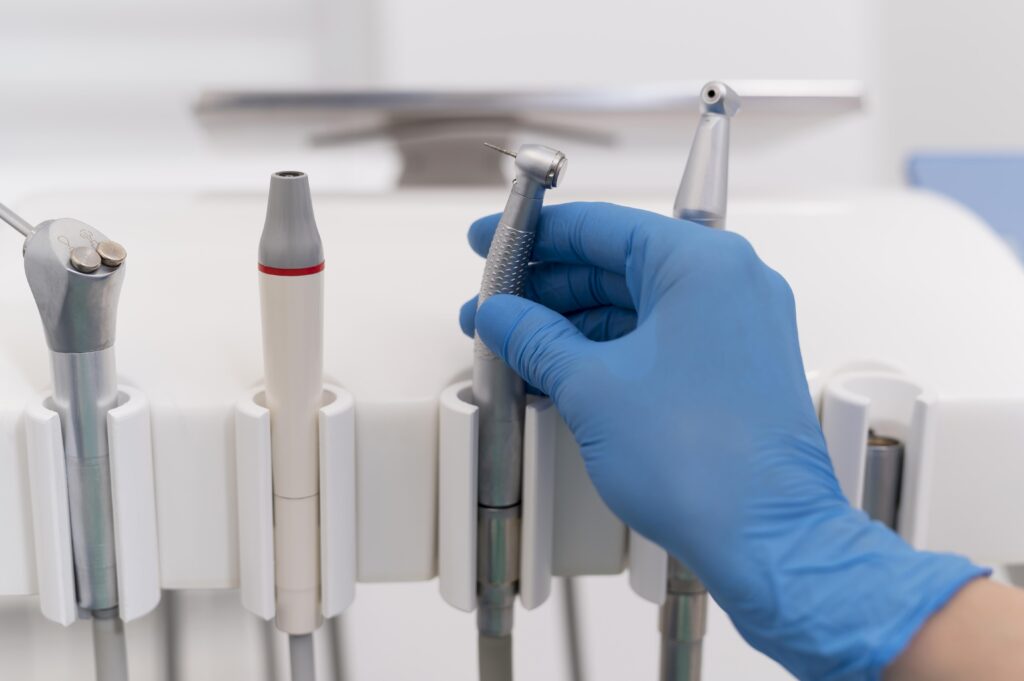 Вініри на зуби — Relax Dent, Львів